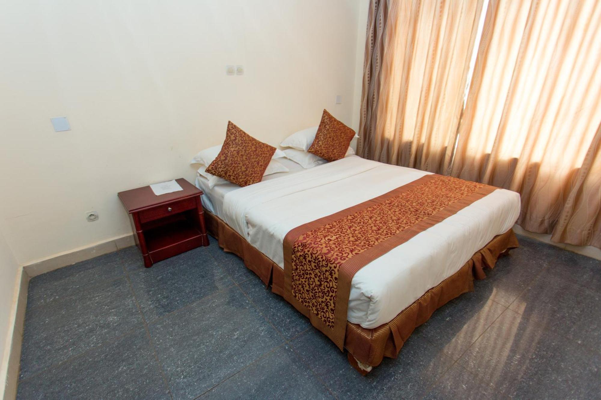 Kigaliview Hotel And Apartments Room photo